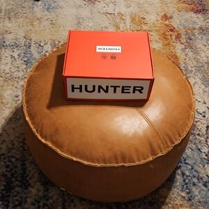 HUNTER BOOTS (Play Short)